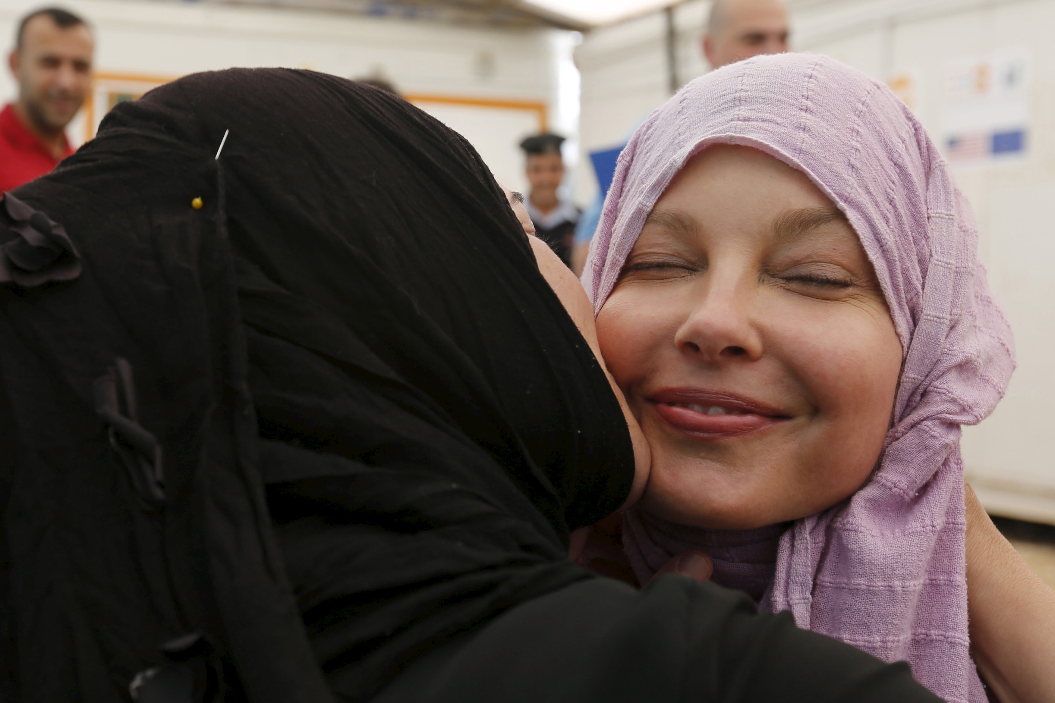 الممثلة الأمريكية أشلي جود بمخيم الزعتري بالاردن