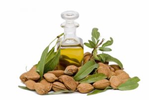 Benefits-of-bitter-almond-oil-for-the-skin