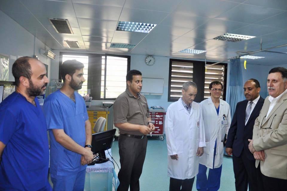 جانب من زيارة رئيس المجلس الرئاسي الي مركز طرابلس الطبي 