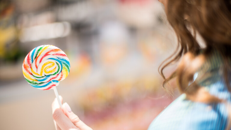 Creating “smart lollipops” to diagnose oral cancer