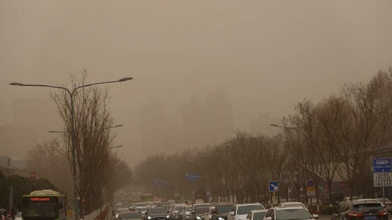 How dangerous are sand and dust storms?