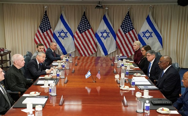 Austin meets with Gallant and confirms Washington’s concern for Israel’s security