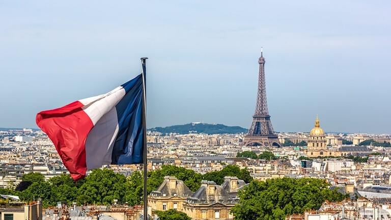 France…the public deficit will reach 5.1% of GDP in 2024