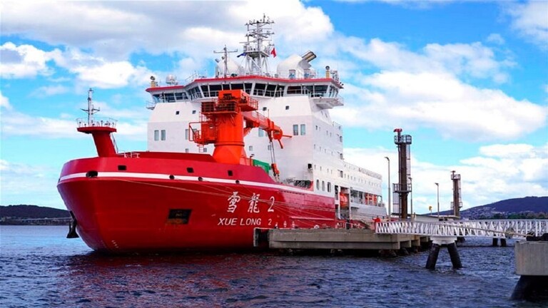 China.. Two icebreakers return to Shanghai after the end of an expedition to Antarctica