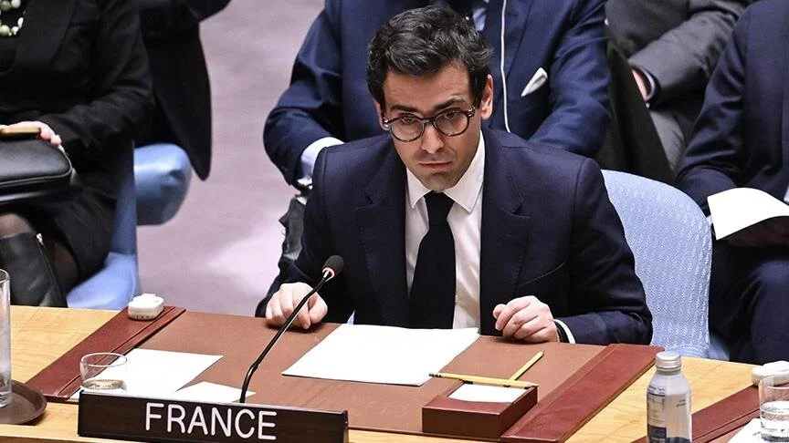 France threatens to impose sanctions on Israel for bringing aid into Gaza