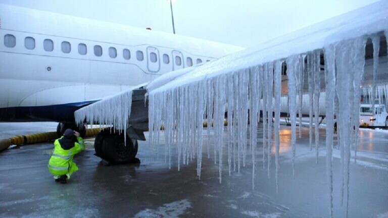 Russian scientists invent a solution to defend plane surfaces from ice