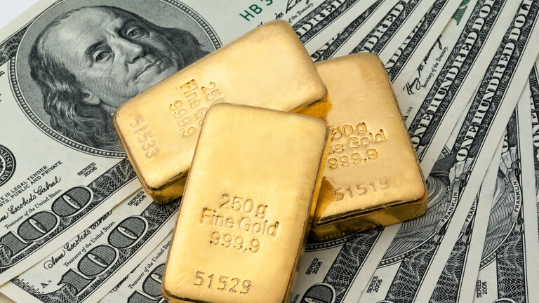 Newspaper: A powerful greenback will increase the luster of gold