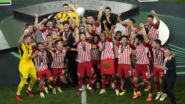 Moroccan El Kaabi breaks Ronaldo’s report and offers Olympiacos and Greece their first European title