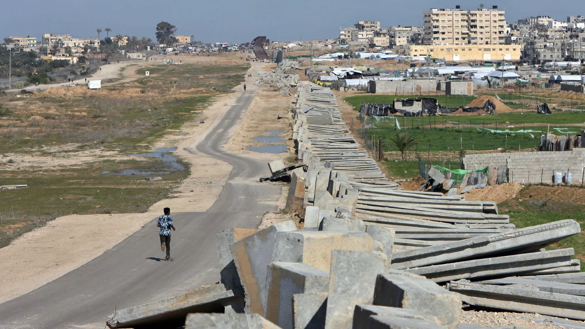 Egypt denies its intention to construct a brand new barrier on the border with Gaza