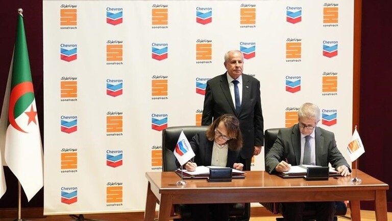 Algeria indicators an vitality settlement with the American “Chevron”.