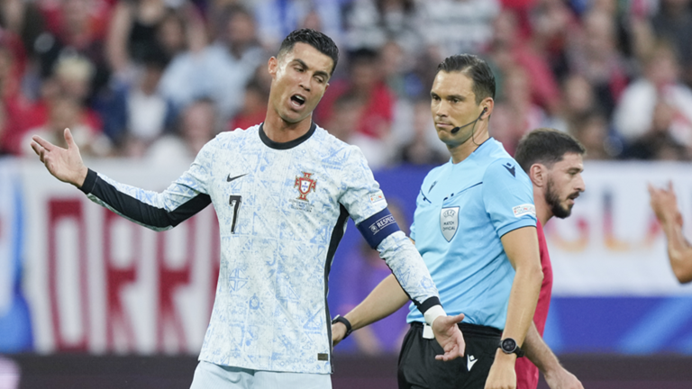 The AFC punishes Ronaldo – Al-Marsad Libyan newspaper