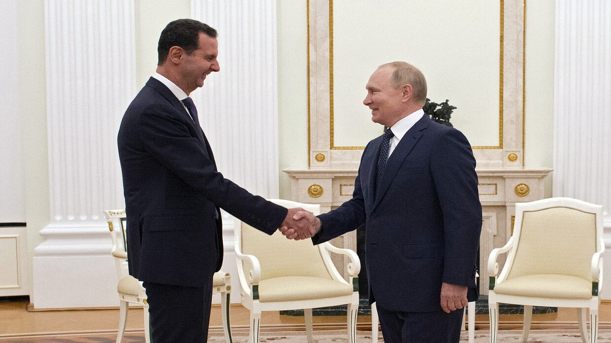 Putin, Assad exchange congratulations on 80th anniversary of diplomatic relations