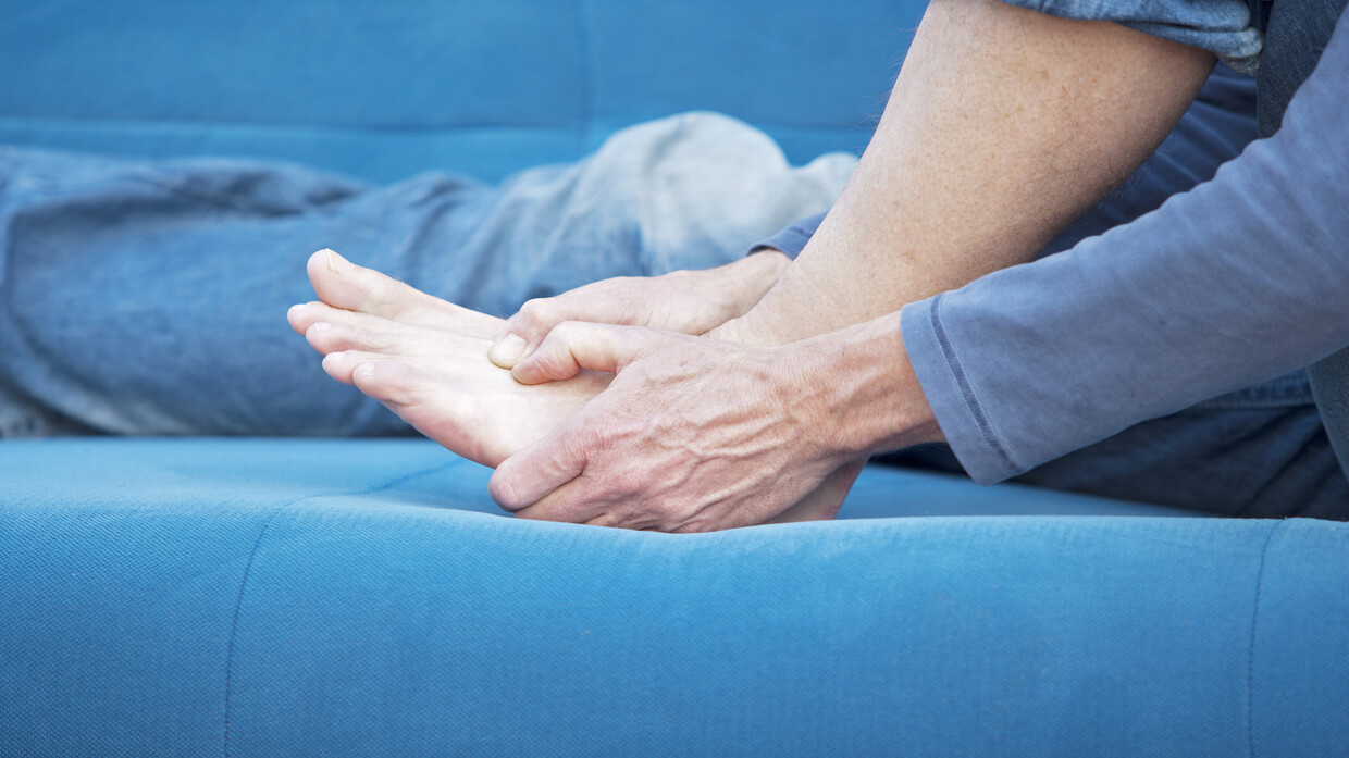 Signs in the feet that may indicate heart disease