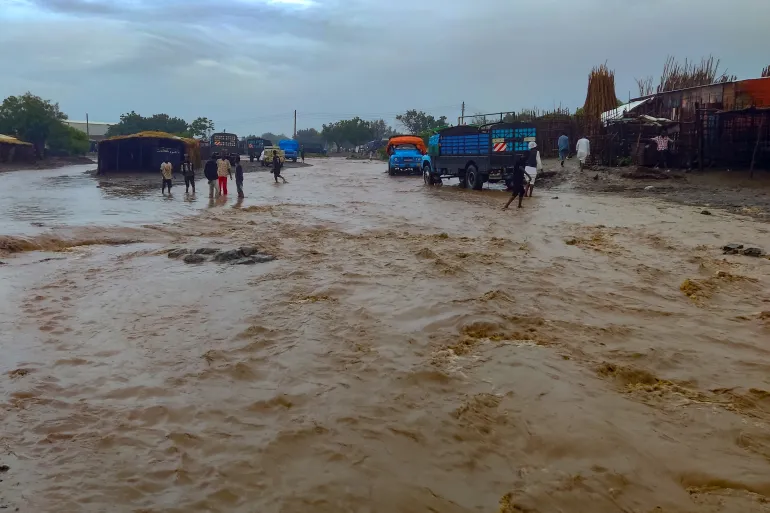 Heavy rains exacerbate the suffering of displaced people in eastern Sudan