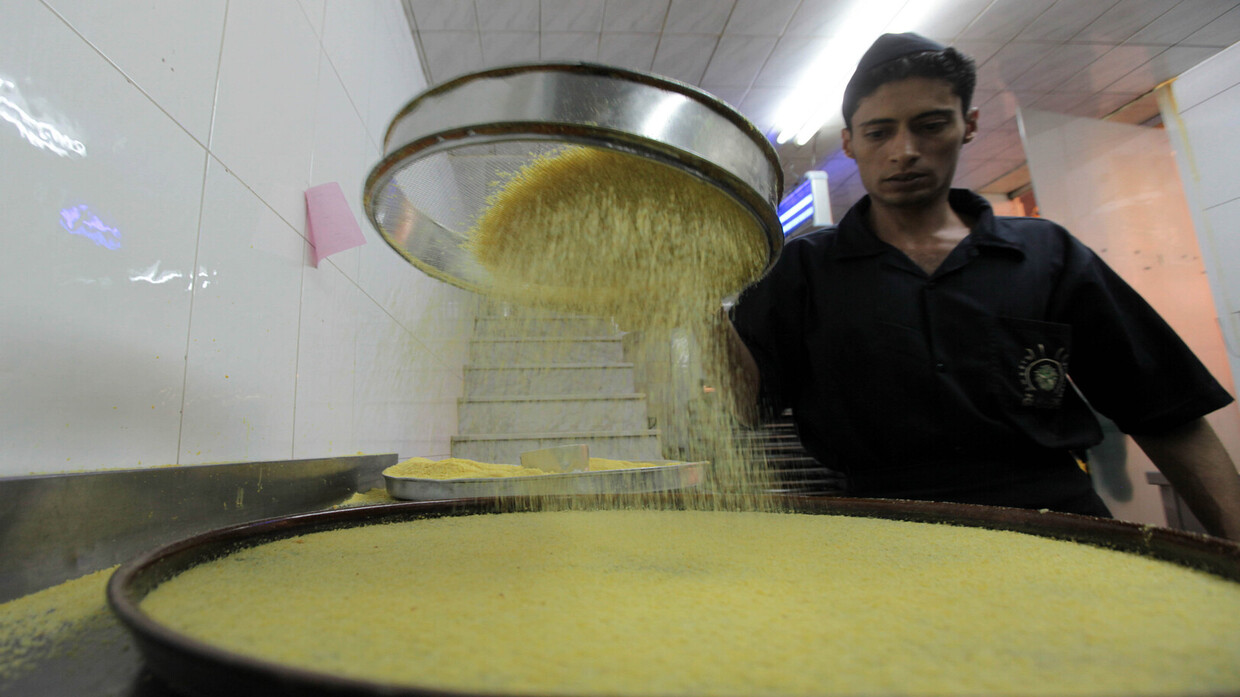 Record sales.. High school results in Jordan move the sweets market