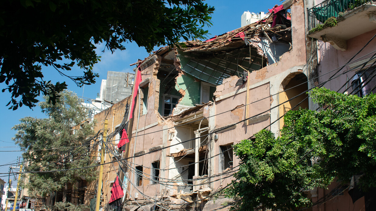 Warning of building collapses in Beirut and other areas due to new earthquakes