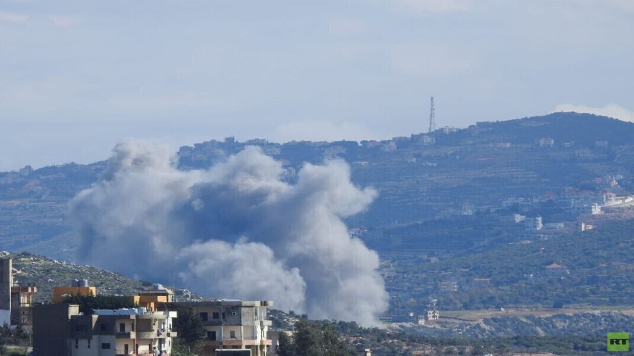 A series of successive Israeli raids on Lebanon at dawn on Thursday