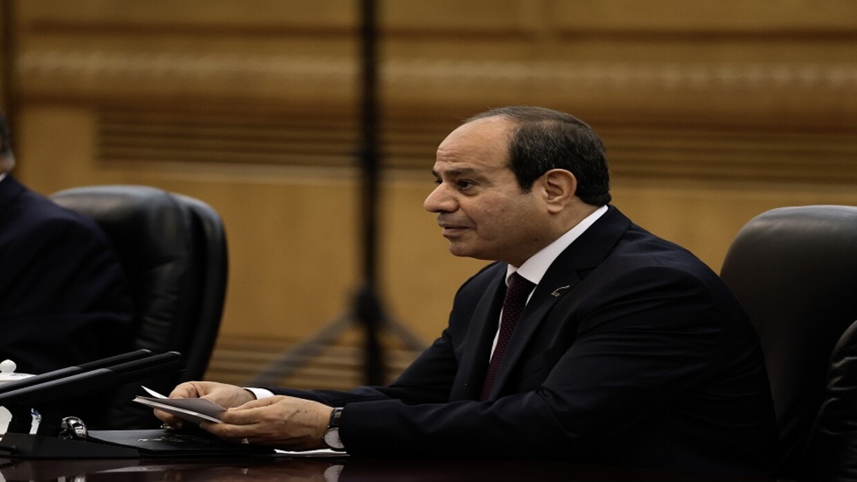 Sisi and German Chancellor discuss ways to end war in Gaza Strip and respond to deal mediators