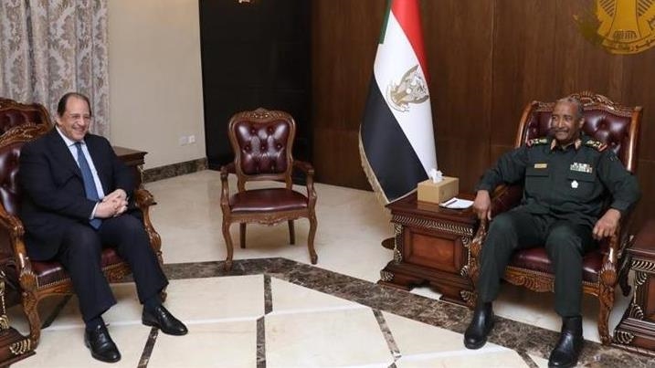 Sudan.. Al-Burhan meets the Director of Egyptian Intelligence