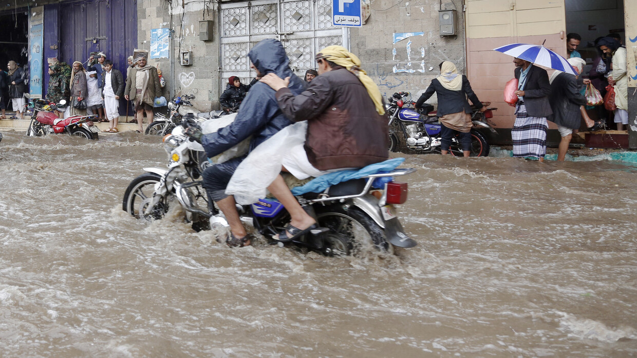 Devastating Rains and Floods Claim Lives of 129 in Al Hudaydah, Yemen