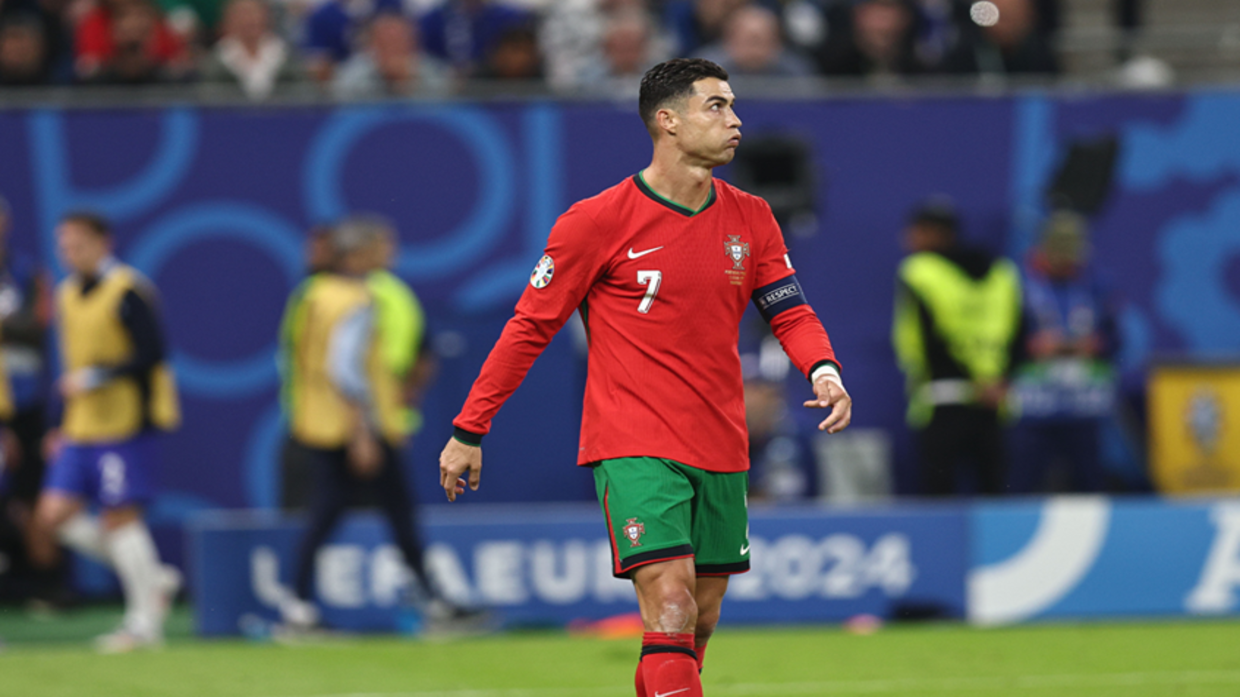 Ronaldo comments on the possibility of continuing with the Portuguese national team as a reserve player