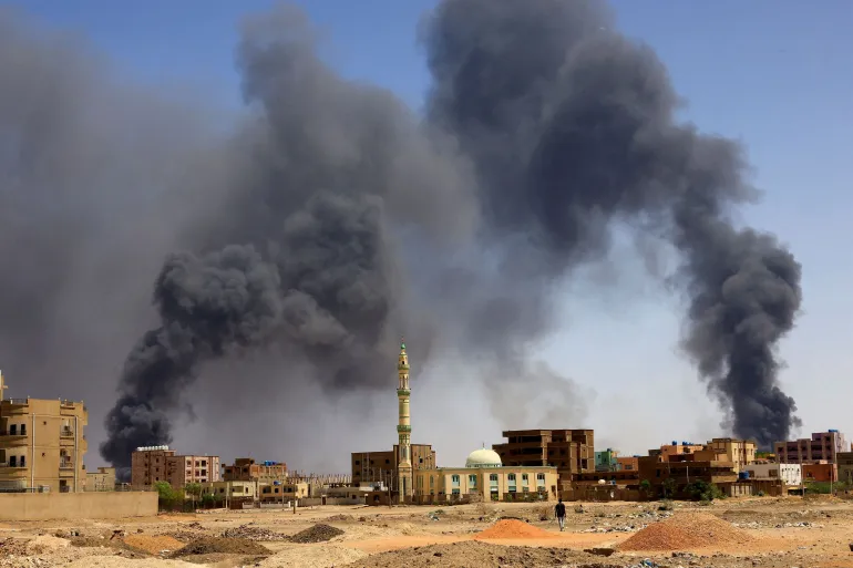 Battles between the Sudanese army and the Rapid Support Forces in northern Khartoum