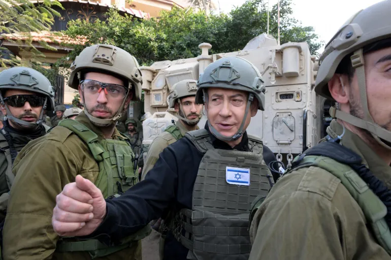 Netanyahu and his ministers attack 130 soldiers who demanded a deal with the Palestinian factions