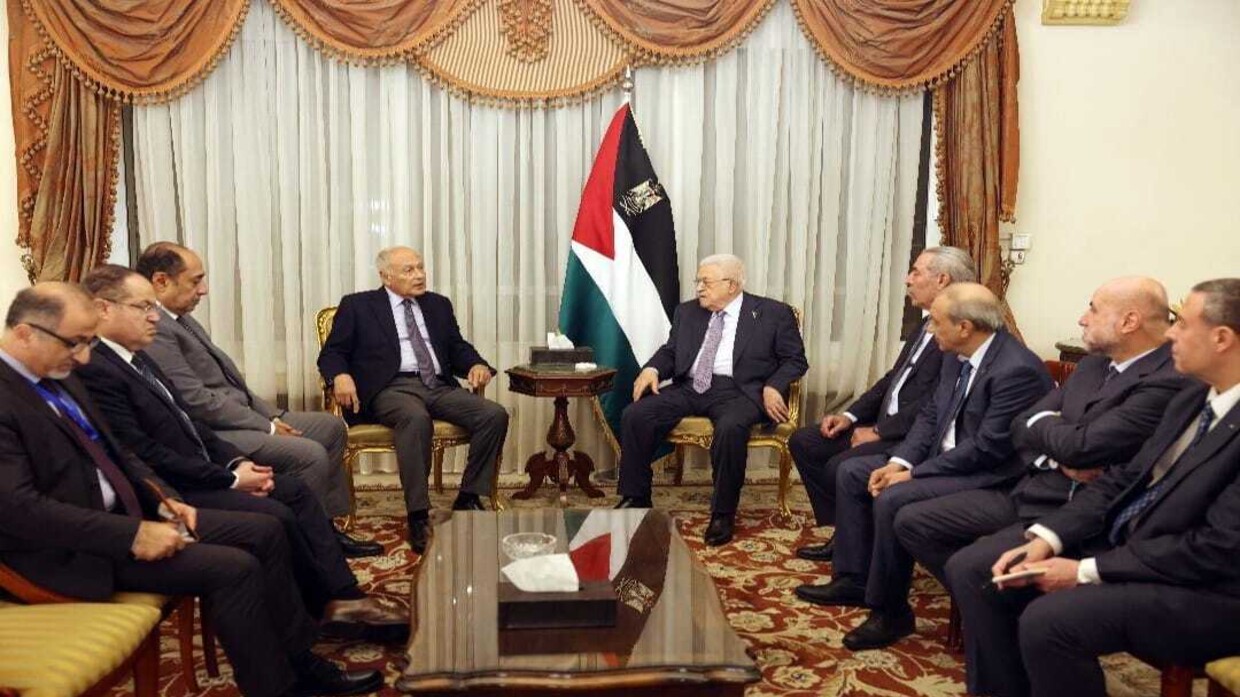 The Palestinian President informs the Arab League of his hopes for the joint Saudi summit