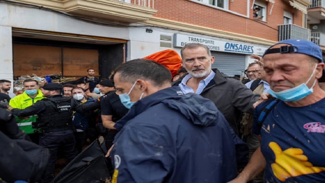 After being pelted with mud… King of Spain, Felipe VI, issues a statement