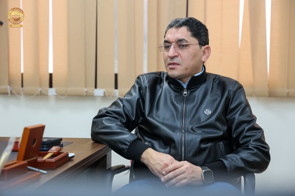 الزرقاء يناقش شكاوى موظفي هيئة اعتماد المؤسسات الصحية بشأن مخالفات وإجراءات تعسفية