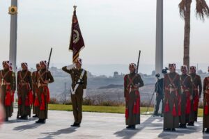 استقبال رسمي لـ الفريق صدام حفتر في القيادة العامة الأردنية ولقاءات لتعزيز التنسيق