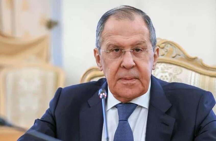 لافروف: بوتين وترامب يتبادلان الاحترام ويتحدثان “كما يليق بالرجال” رغم الخلافات
