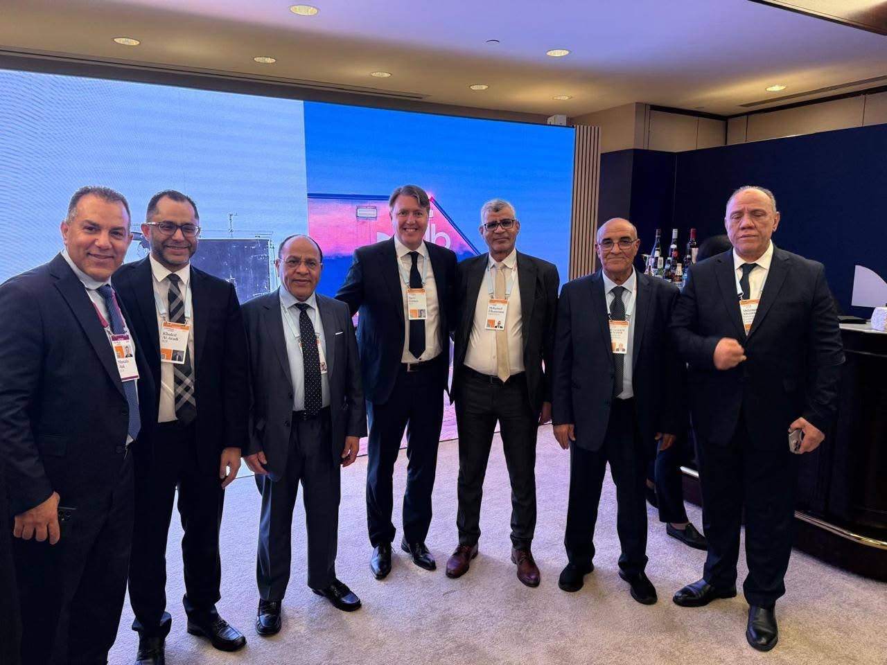 بن شتوان: تحركات لجلب التكنولوجيا الأمريكية وتعزيز إنتاج الخليج العربي للنفط