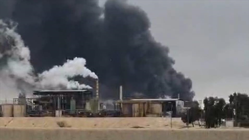 إصابة إسرائيلي وحريق بمصنع كيماويات إثر رشقة صاروخية إيرانية