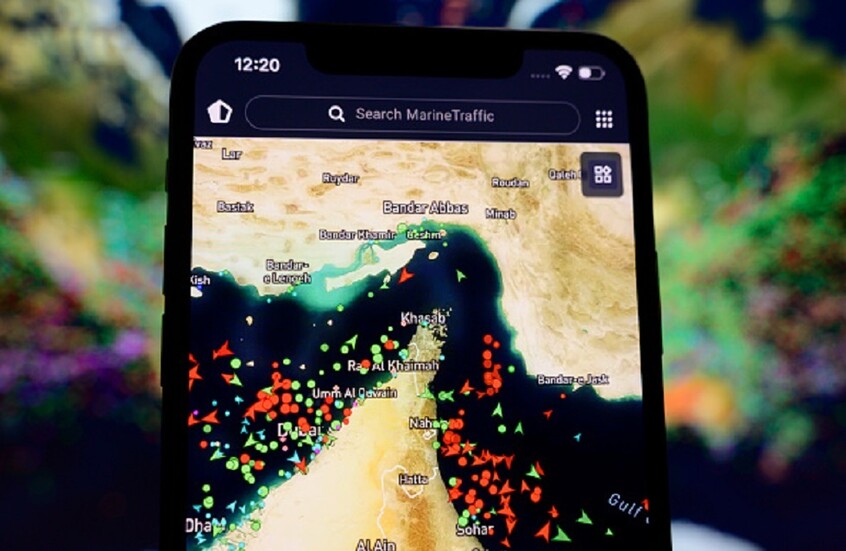 إيران تؤكد أن هرمز والخليج تحت سيطرتها الكاملة وتكشف عن مصدر أمر إغلاق المضيق