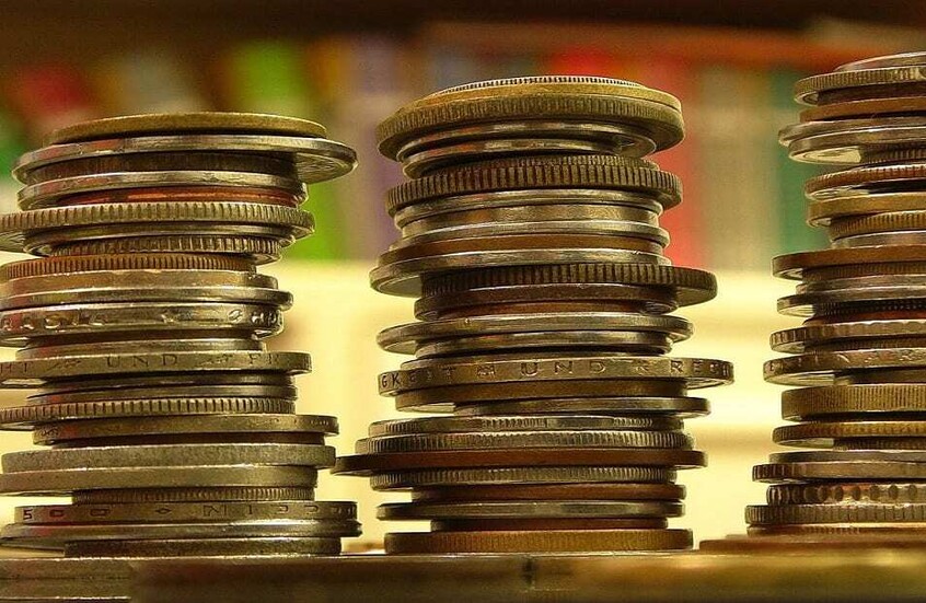 الحكومة المصرية تعلن طرح عملة معدنية جديدة وتعديل تركيبة الجنيه