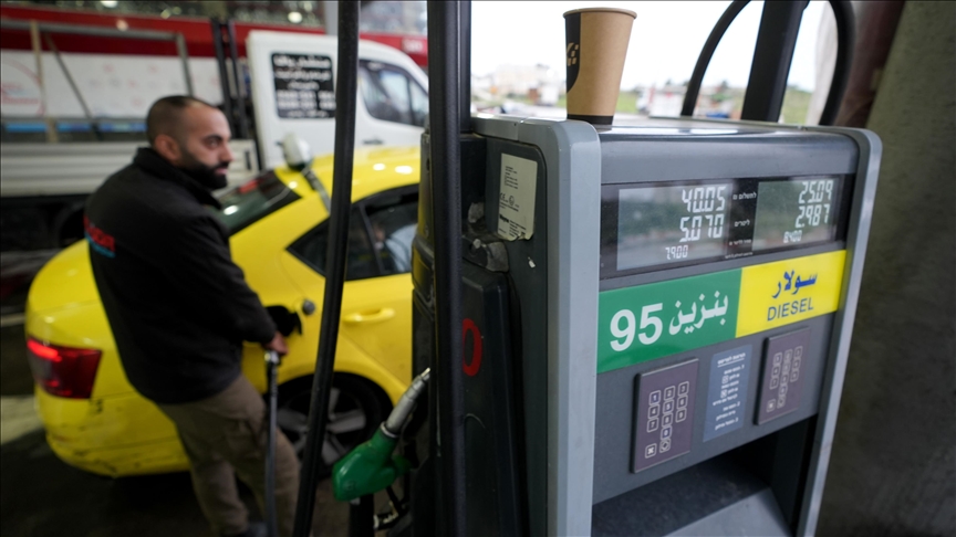 الضفة.. أزمة وقود يفاقمها نقص الإمدادات وارتفاع الأسعار