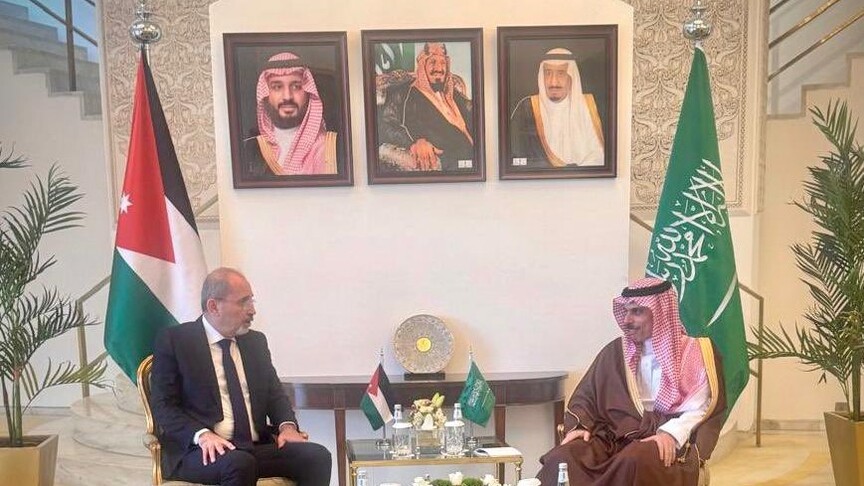 الأردن والسعودية يؤكدان “التضامن المطلق” ضد الاعتداءات الإيرانية