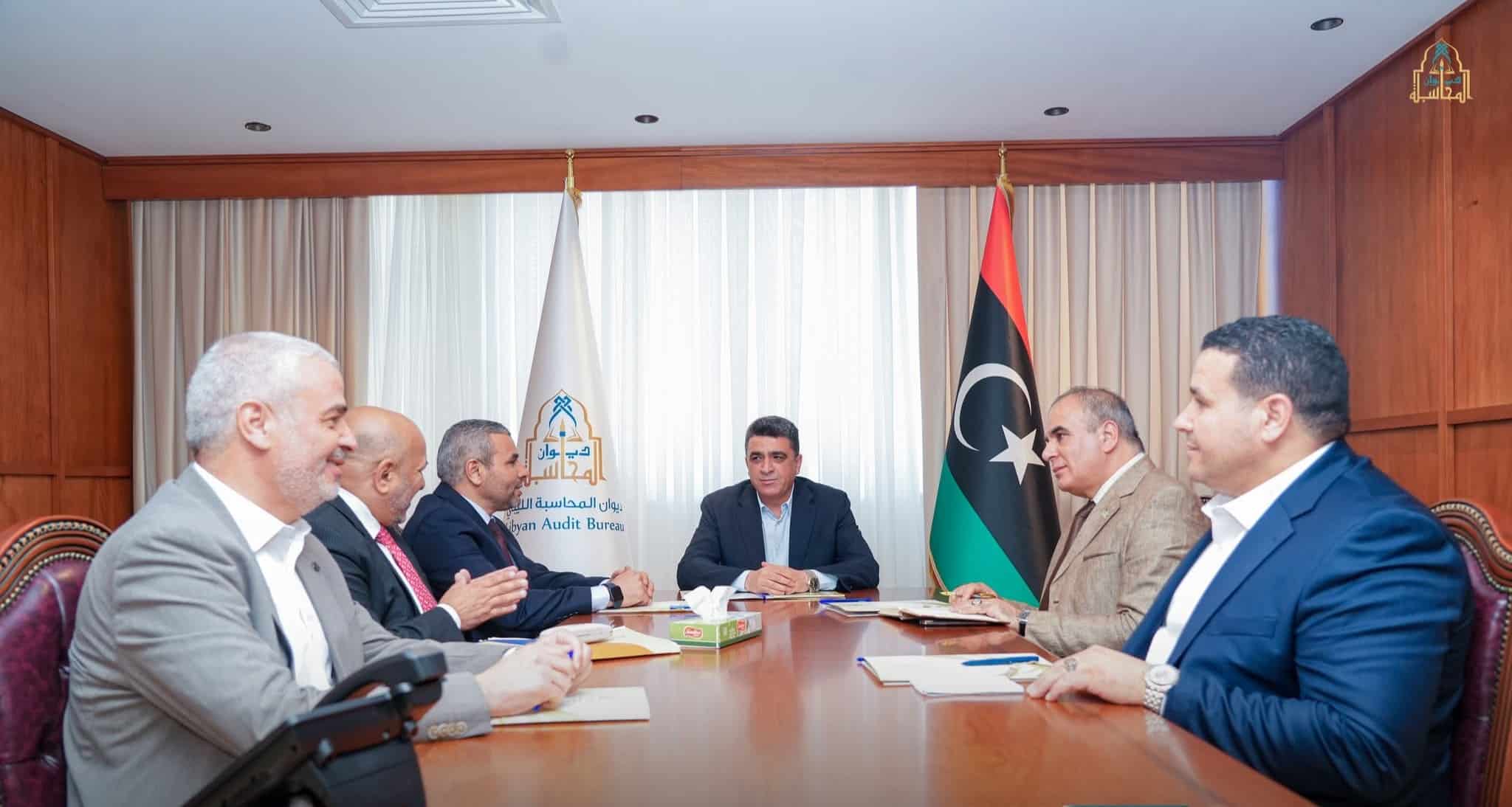ديوان المحاسبة ووزارة التعليم العالي بحكومة الدبيبة يبحثان ملف الإيفاد المجمد