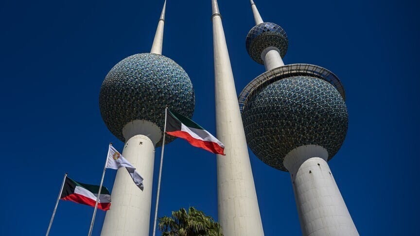الكويت تتهم إيران بمهاجمتها وتؤكد حقها باتخاذ إجراءات لحفظ أمنها