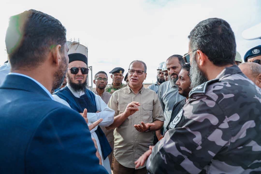 لجنة أزمة الجنوب تبدأ حصر أضرار السيول واحتياجات المناطق المتضررة في وادي الحياة