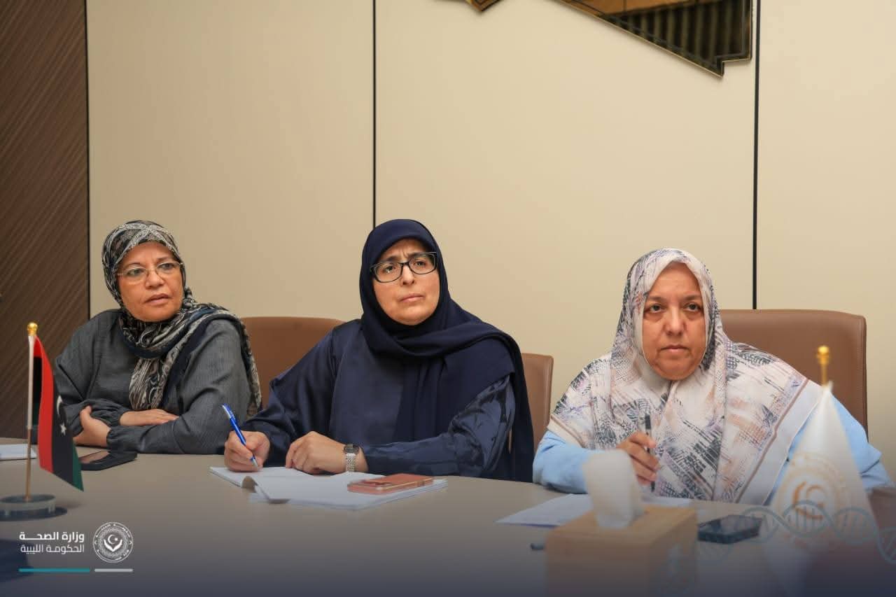 وزارة الصحة تشكل لجنة لإعداد مرجع وطني ينظم العمل الطبي في ليبيا